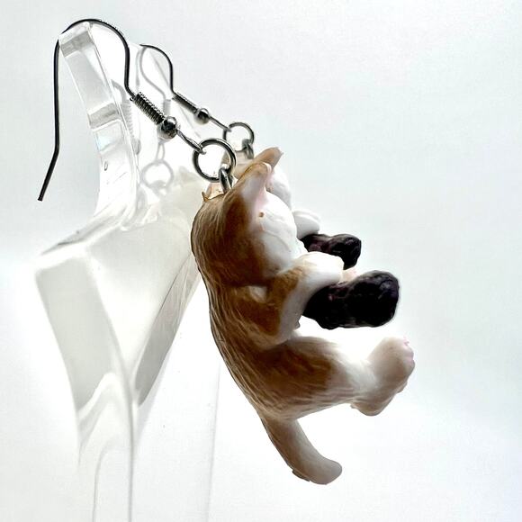 Hanging Cat Earrings - Kitten Earrings - Animal Earrings - Cute Accessories - Picture 3 of 8